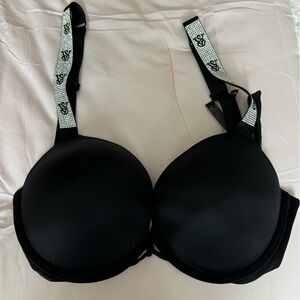 Victorias Secret double push up